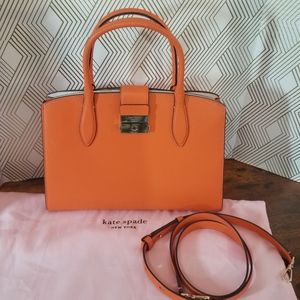 Kate Spade Vayage med size orange